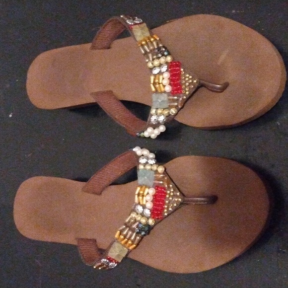 Sandals - Picture 2 of 4